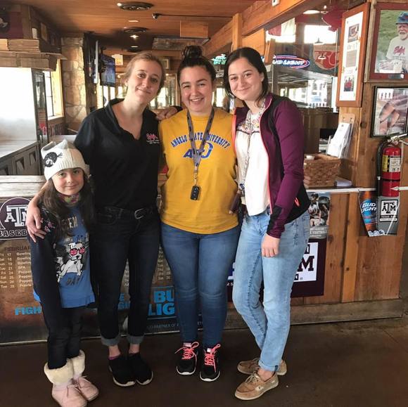 Meet your Posher, Dawn - Picture 1 of 1